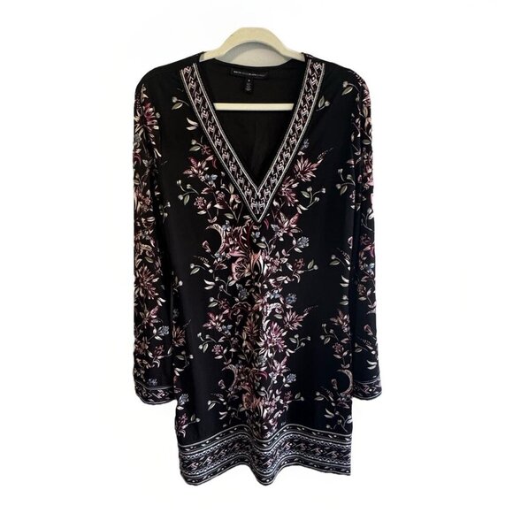 White House Black Market Dress Medium Floral Embroidered V-Neck Long Sleeve Mini - Picture 1 of 9